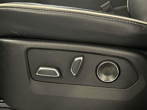 Certified 2024 Cadillac Escalade Sport w/ Touring Package image 21