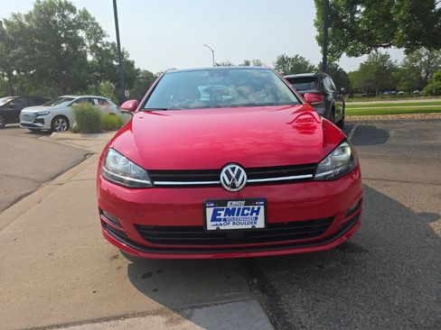 Used 2016 Volkswagen Golf SE w/ Lighting Package FWD image 8