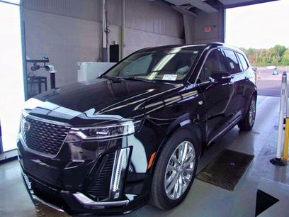 Used 2025 Cadillac XT6 Premium Luxury w/ Platinum Package