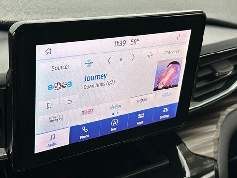 Used 2021 Ford Explorer Limited w/ Equipment Group 301A image 19