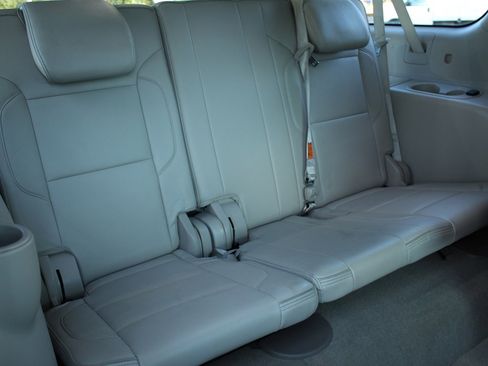 Used 2018 GMC Yukon XL Denali w/ Open Road Package image 22