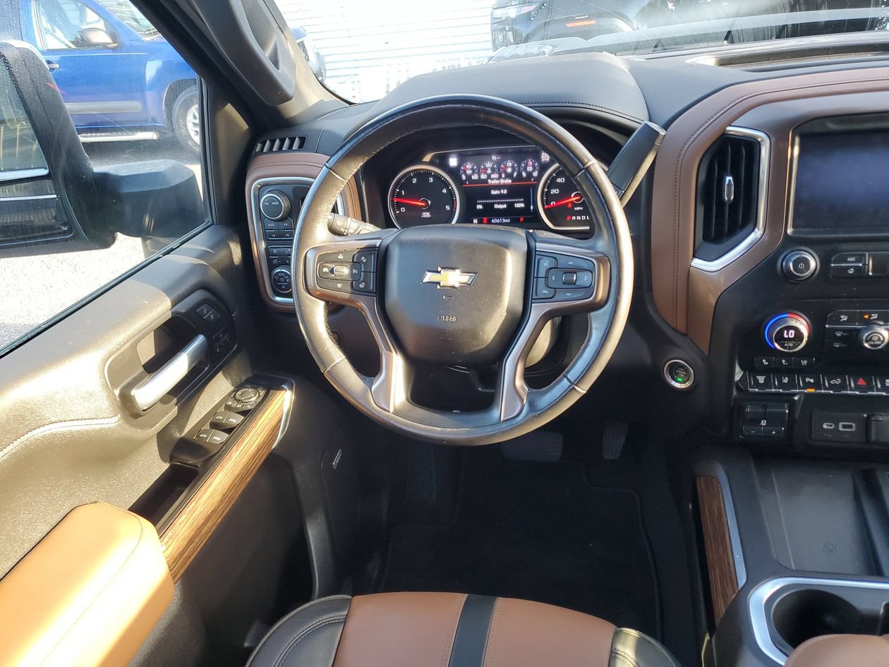 Used 2021 Chevrolet Silverado 3500 High Country w/ Technology Package AWD/4WD image 13