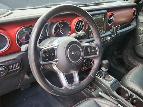 Used 2018 Jeep Wrangler Unlimited Rubicon AWD/4WD image 4