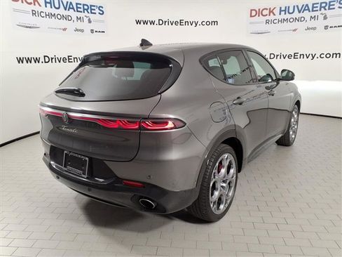 Used 2024 Alfa Romeo Tonale Veloce w/ Active Assist Package image 6