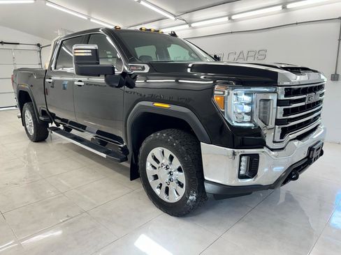 Used 2020 GMC Sierra 2500 SLT w/ SLT Premium Plus Package AWD/4WD image 3