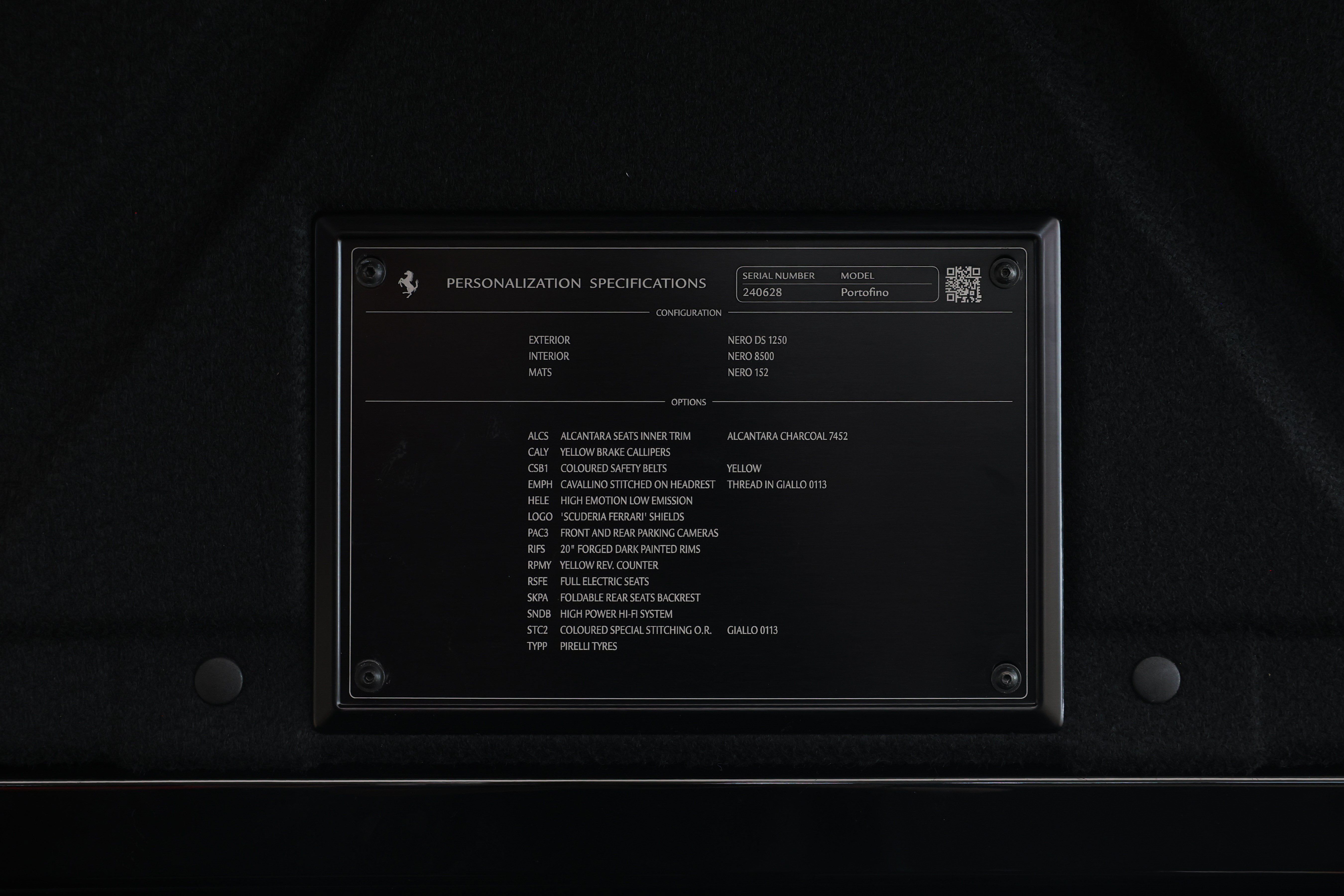 Used 2019 Ferrari Portofino RWD image 46