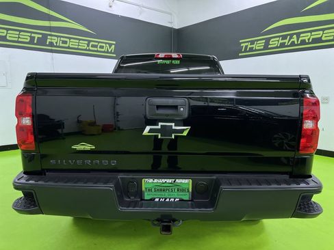 Used 2017 Chevrolet Silverado 1500 W/T w/ Black Out Edition AWD/4WD image 8