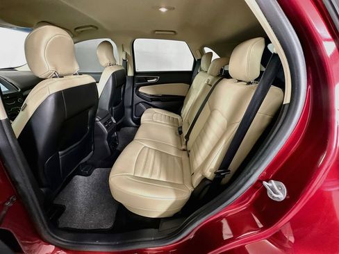 Used 2018 Ford Edge SEL w/ Equipment Group 201A FWD image 24