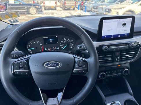 Certified 2022 Ford Escape SEL image 2