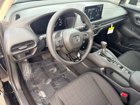 New 2026 Honda HR-V LX image 11