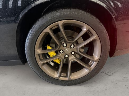 Used 2023 Dodge Challenger SRT Hellcat image 9