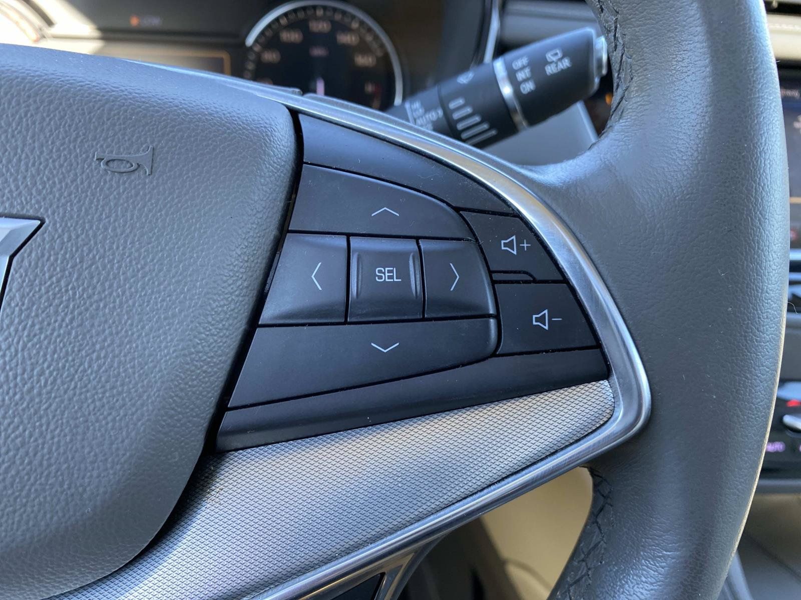 Used 2021 Cadillac XT5 Premium Luxury AWD/4WD image 16