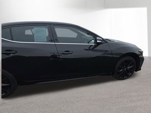 Used 2023 Nissan Maxima SR w/ Sport Mat Group image 4