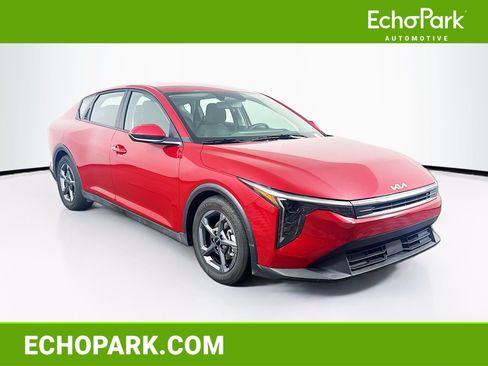 Used 2025 Kia K4 FWD image 1