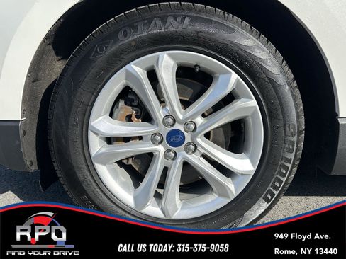 Used 2020 Ford Edge SEL w/ Cold Weather Package AWD/4WD image 10