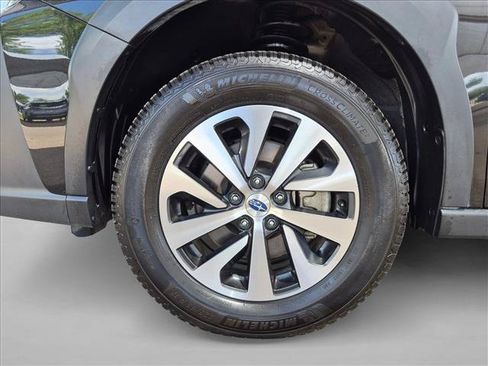Used 2023 Subaru Outback Premium AWD/4WD image 24