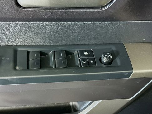 Used 2022 Toyota Tundra SR5 image 24