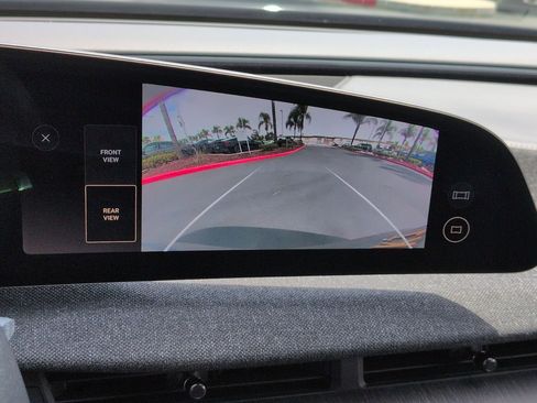 Used 2024 Lucid Air Touring image 25