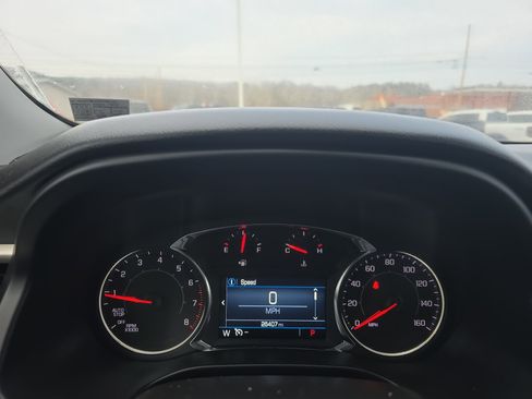 Used 2023 GMC Acadia SLE w/ Driver Convenience Package image 23