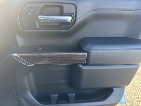 Used 2019 Chevrolet Silverado 1500 LT w/ All-Star Edition image 28