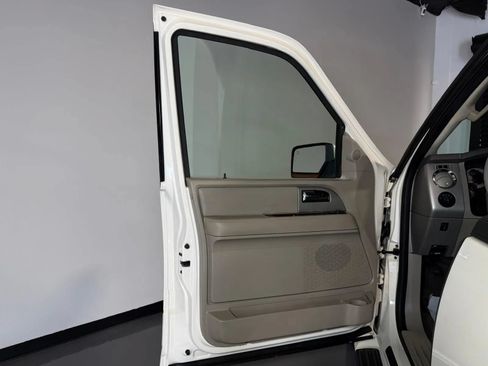 Used 2007 Ford Expedition EL Limited RWD image 29