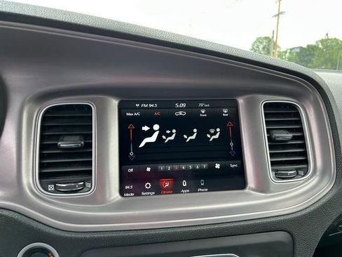 Used 2023 Dodge Charger SXT image 17