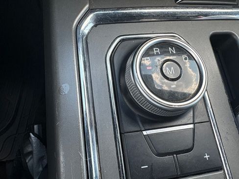 Used 2021 Ford Expedition Max XLT AWD/4WD image 17