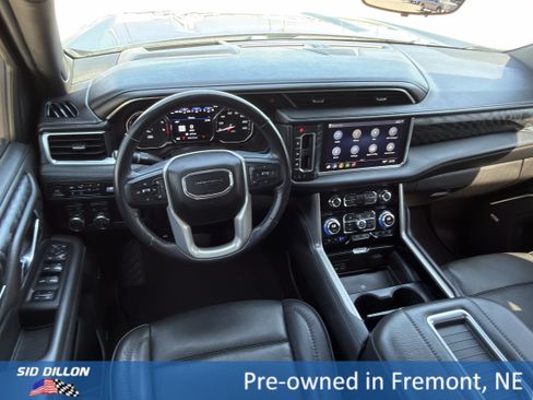 Used 2021 GMC Yukon Denali w/ Denali Ultimate Package AWD/4WD image 10