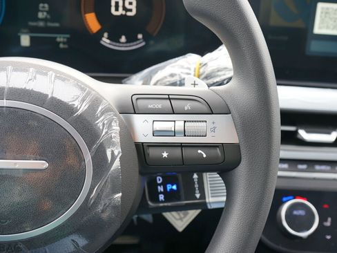 New 2025 Hyundai Sonata SEL AWD/4WD image 16