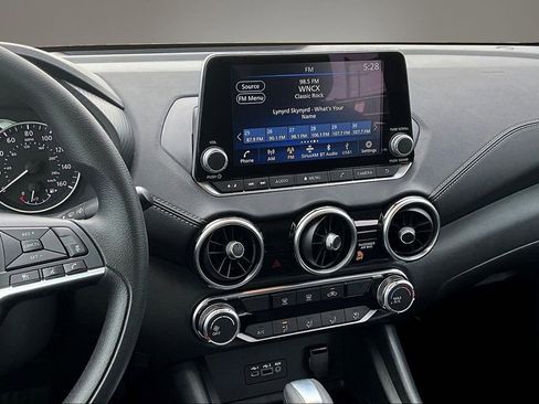Certified 2023 Nissan Sentra SV FWD image 9