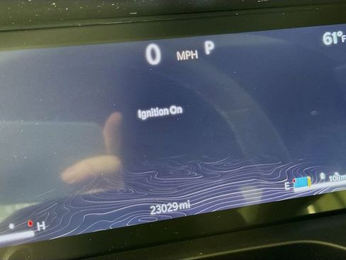 Used 2024 Jeep Grand Cherokee L Altitude image 16