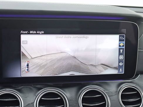 Used 2019 Mercedes-Benz E 63 AMG S image 21