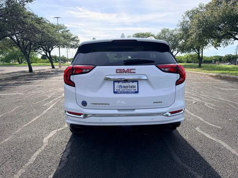 Used 2019 GMC Terrain Denali w/ Advanced Safety Package AWD/4WD image 6