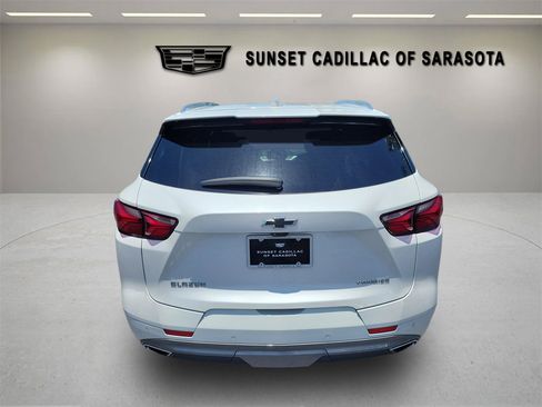 Used 2021 Chevrolet Blazer Premier w/ Driver Confidence II Package FWD image 5