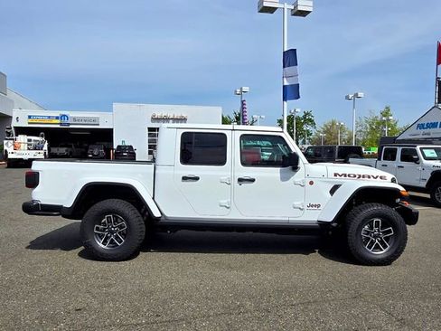 New 2026 Jeep Gladiator Mojave AWD/4WD image 7
