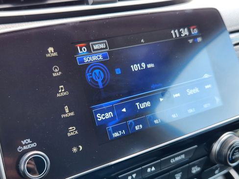 Used 2022 Honda CR-V Touring image 22