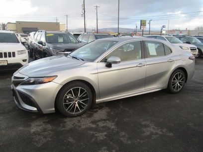Used 2024 Toyota Camry SE