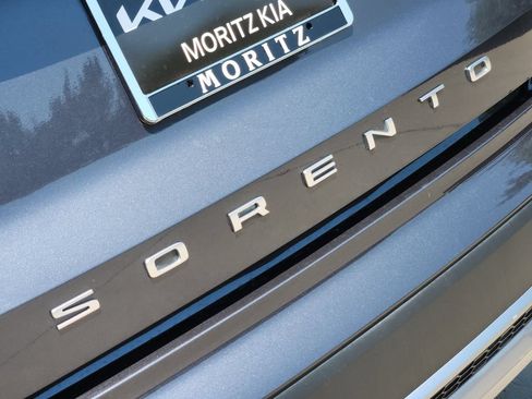 Certified 2022 Kia Sorento SX Prestige AWD/4WD image 19