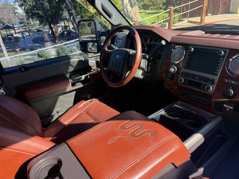 Used 2012 Ford F350 King Ranch w/ King Ranch w/Chrome Pkg image 27