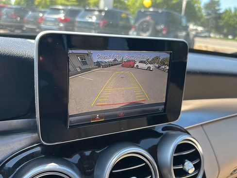 Used 2018 Mercedes-Benz C 300 Sedan image 15