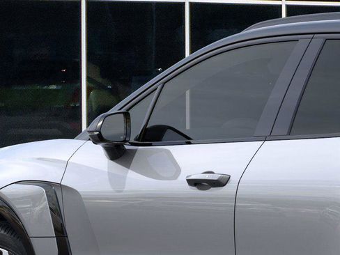 New 2025 Chevrolet Blazer EV RS image 12