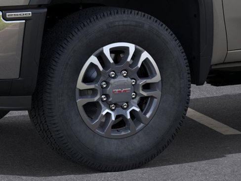 New 2026 GMC Sierra 2500 SLE w/ SLE Value Package; image 9
