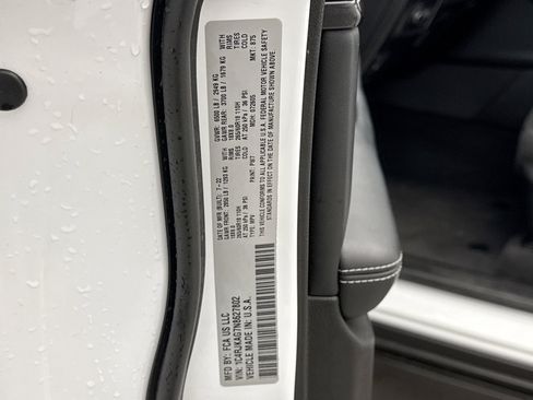 Used 2022 Jeep Grand Cherokee L Laredo w/ Luxury Tech Group I image 26