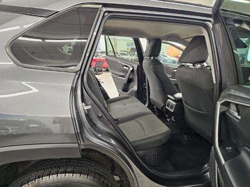Used 2023 Toyota RAV4 XLE AWD/4WD image 33