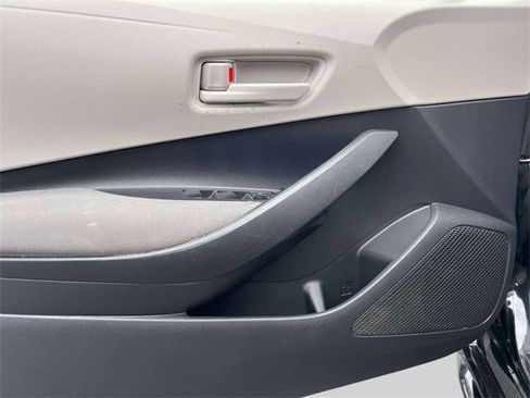 Certified 2023 Toyota Corolla LE image 20