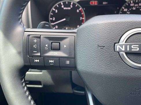 Used 2026 Nissan Rogue SV FWD image 22