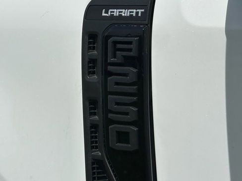 New 2026 Ford F250 Lariat w/ Black Appearance Package AWD/4WD image 29