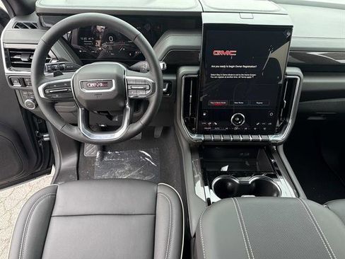 Used 2026 GMC Yukon XL Elevation image 21