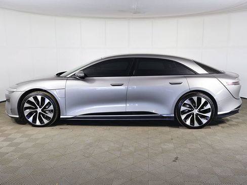 Used 2024 Lucid Air Touring AWD/4WD image 15