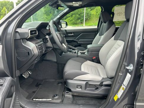 New 2026 Toyota Tacoma TRD Sport AWD/4WD image 9